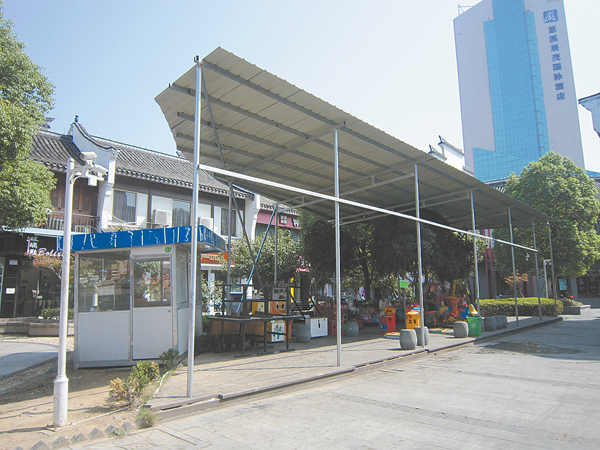 上林坊步行街出现违建大棚--慈溪新闻网