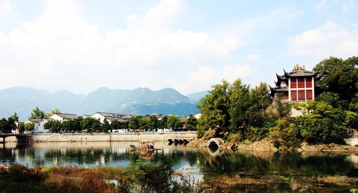 宁海与象山哪个经济总量更大_宁海象山石浦景区图片