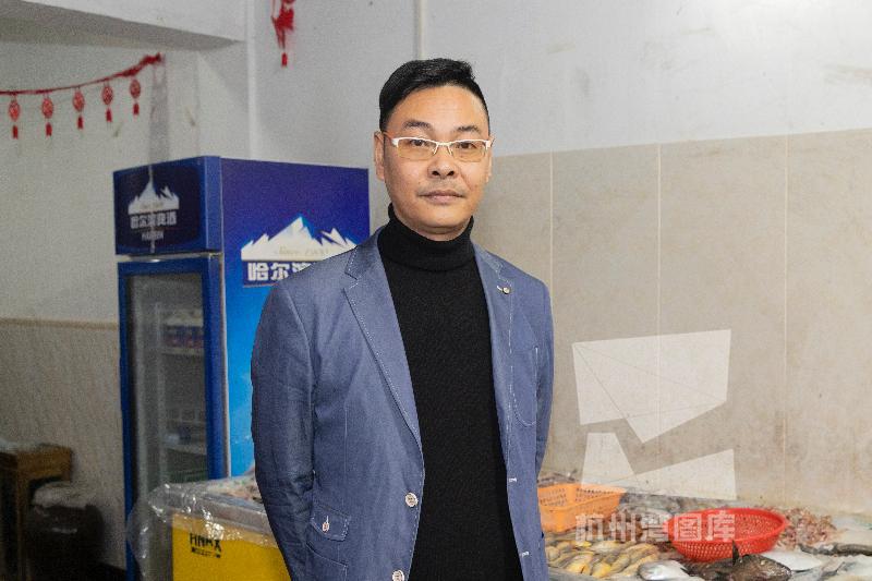 蔓塘里老总_莎蔓莉莎老总老公照片(3)
