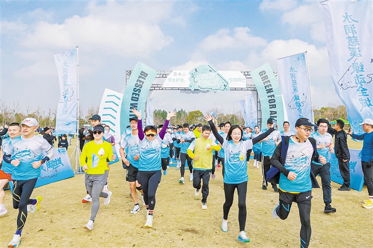 ˮ���Ϫ �̶�ȫ��